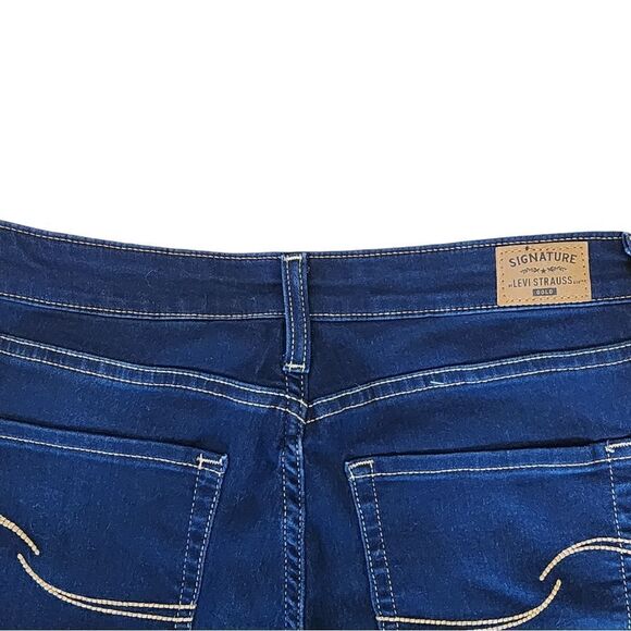 Signature by Levi Strauss Mid-Rise Skinny Jeans - Size 6 - Picture 7 of 9